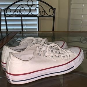 white converse size 8 in woman
